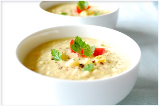 <img src="sweetcorn-soup.jpg" alt="creamy chunky sweet corn chicken and potato soup">
